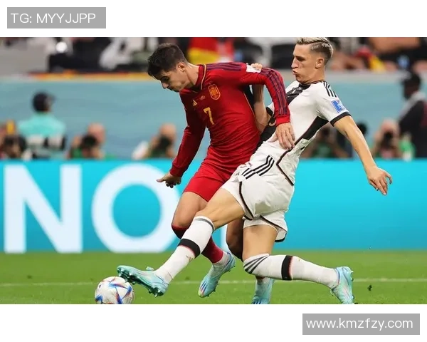 西班牙与意大利世界杯对决回顾:历史交锋与精彩瞬间分析 西班牙与意大利世界杯对决回顾:历史交锋与精彩瞬间分析